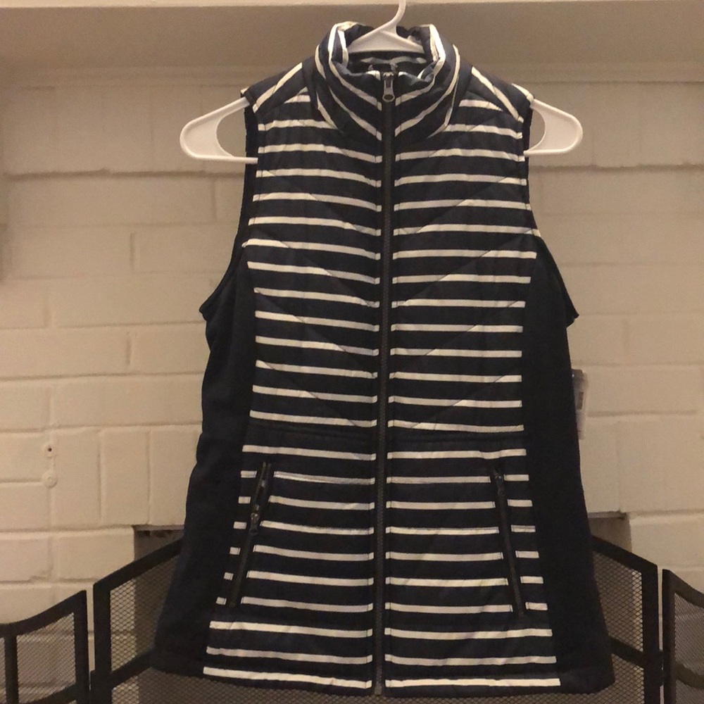 Maurices vest